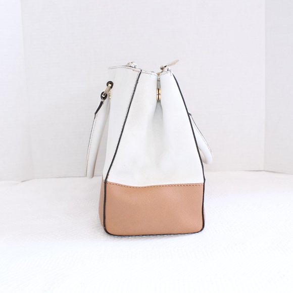 Michael Kors Sutton Safiano Leather Colorblock Bag - Picture 4 of 16